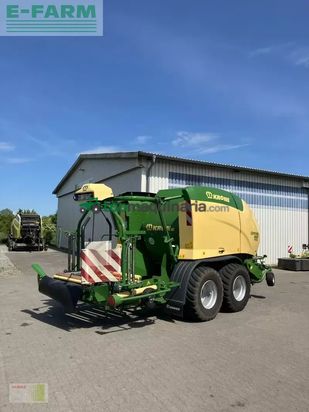 Empacadora gigant - Krone - comprima cv150 xc plus