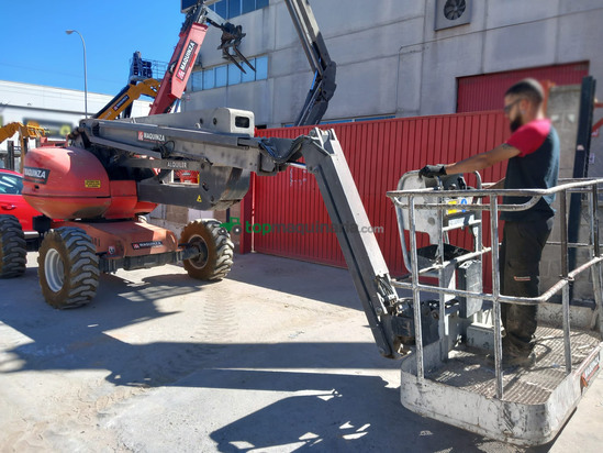 Brazo MANITOU 180ATJ