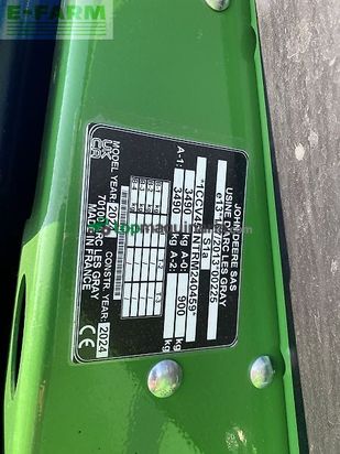 Empacadora gigant - John Deere - v451 m