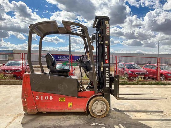 Carretillas industrial MANITOU ME320