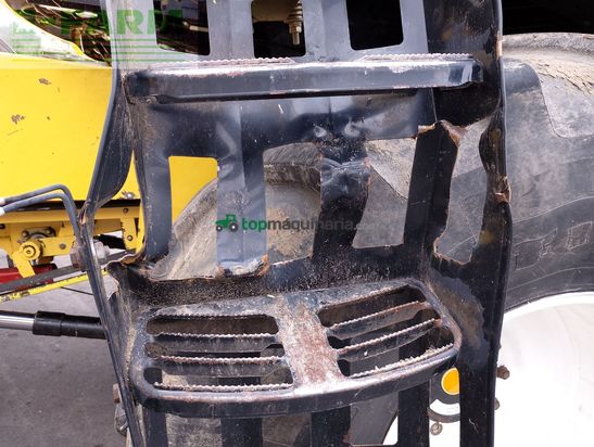 Cosechadora de Cereal - New Holland - CR980