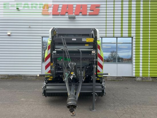 Empacadora gigant - Claas - variant 465 rc