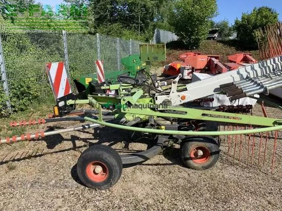 Rastrillo - Claas - liner 750 twin