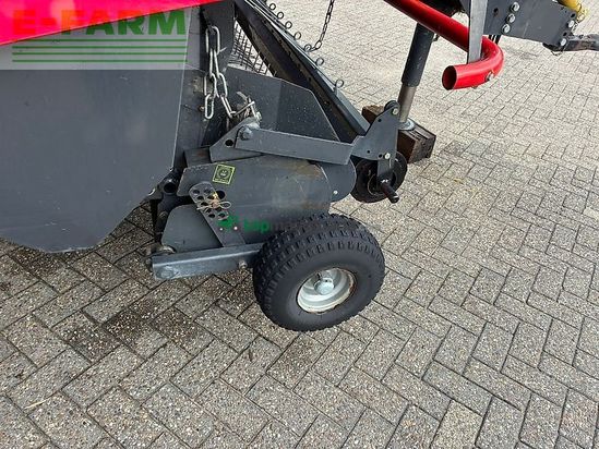 Empacadora gigant - Vicon - lb12200