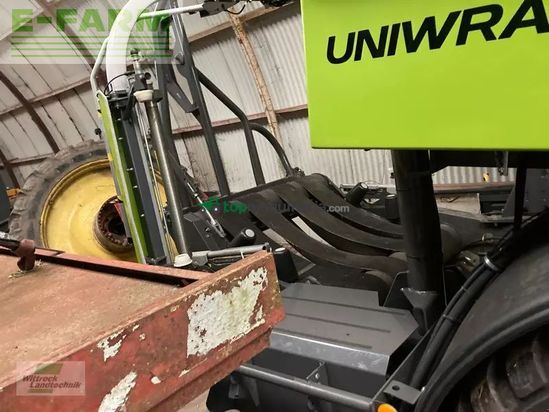 Empacadora gigant - Claas - rollant 454 rc uw