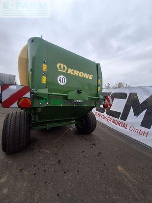 Empacadora gigant - Krone - comprima f 125 xc