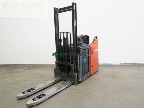Elevadora - Linde - d 12 sp ion 133