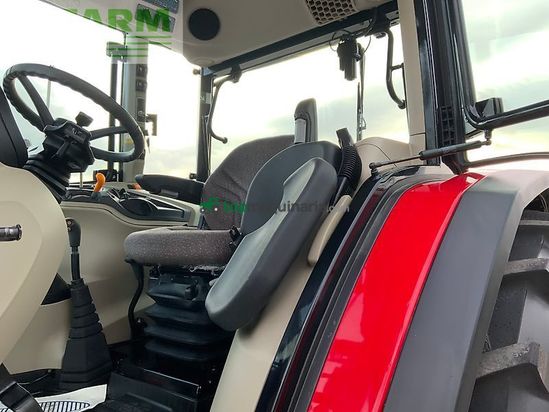 Tractor agrícola - Massey Ferguson - 4710 dyna2 tractor (st27837)