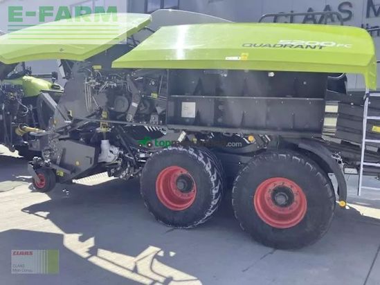 Empacadora gigant - Claas - quadrant 5200 fc tandem