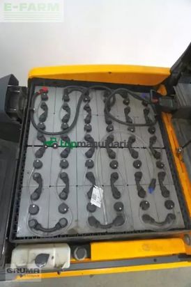 Elevadora - Jungheinrich - efg-vac 20mpg