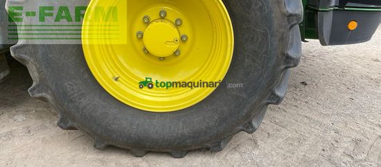 Cosechadora de Cereal - John Deere - 8700
