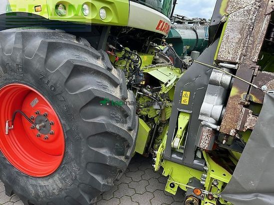 Cosechadora de Cereal - Claas - jaguar 940 allrad