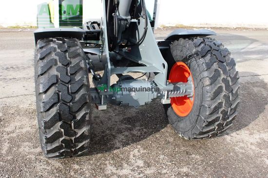 Minicargadora - Claas - torion 530