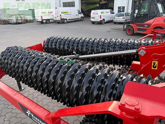 Arado - Kverneland - actiroll 630 cambridge