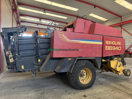 Empacadora gigante - New Holland -  BB940