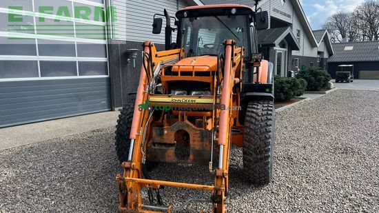 Tractor agrícola - John Deere - 6430 med frontlæsser og vejdæk