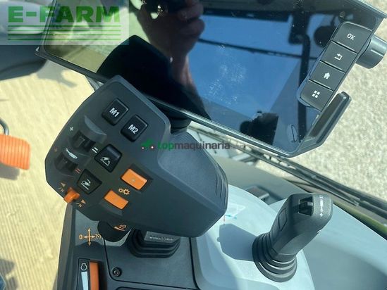 Tractor agrícola - Valtra - t215 d forst mit rüfa und forstkabine