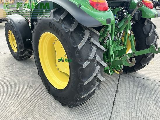 Tractor agrícola - John Deere - 5085m tractor (st23297)