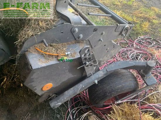 Empacadora gigant - Claas - rollant 520 rf