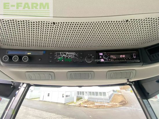 Cosechadora de Cereal - Claas - trion 530 mit vario 680