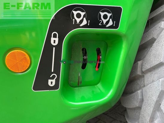 Empacadora gigant - John Deere - v451r