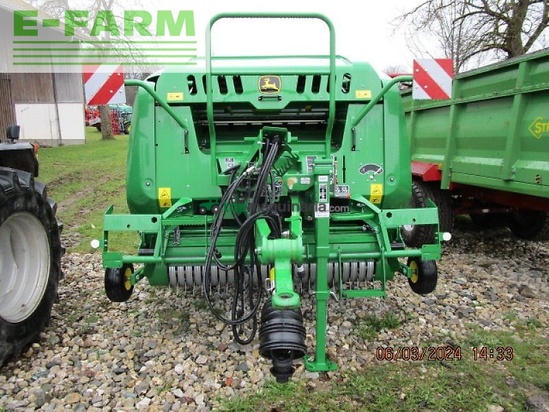 Empacadora gigant - John Deere - f 441 m