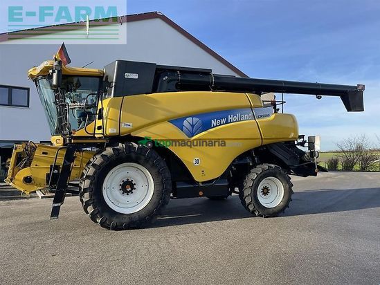Cosechadora de Cereal - New Holland - cr 9080, 2150 trommelstunden