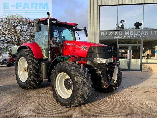 Tractor agrícola - Case IH - puma 240 cvx tractor (st25359)