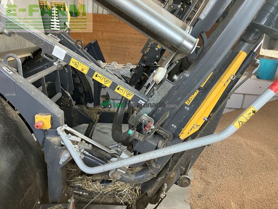 Empacadora gigant - Massey Ferguson - 3130F RB