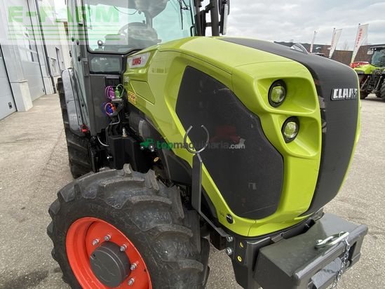 Tractor agrícola - Claas - nexos 240 l comfort