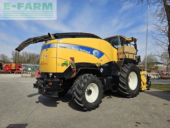 Cosechadora de Cereal - New Holland - fr 9060
