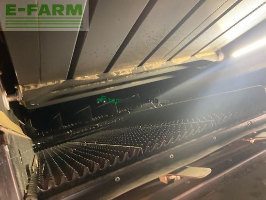 Cosechadora de Cereal - New Holland - ch 7.70