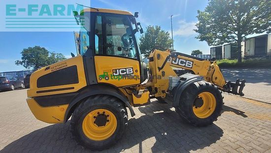 Telescopica - JCB - tm 220
