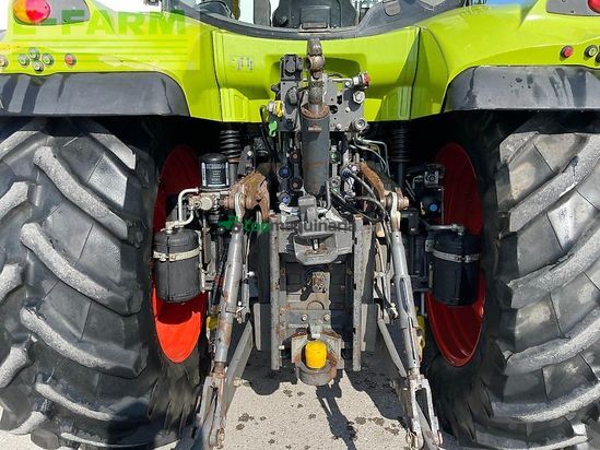 Tractor agrícola - Claas - arion 660 cmatic cis+