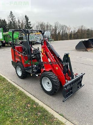 Minicargadora - Schaffer - 2028 slt