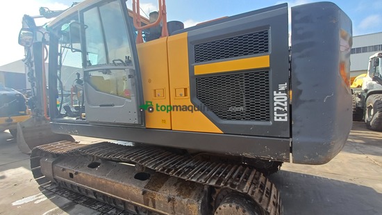 Excavadora VOLVO  EC220