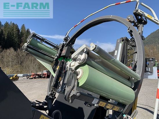 Empacadora gigant - Fendt - rundballenpresse rotana 130f combi