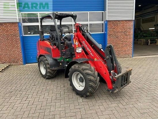Minicargadora - Schaffer - shovel type 4670
