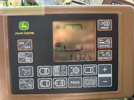 Empacadora gigant - John Deere - v461m