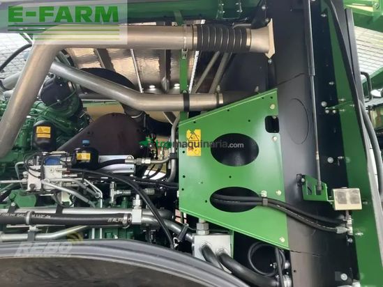 Cosechadora de Cereal - John Deere - 8400