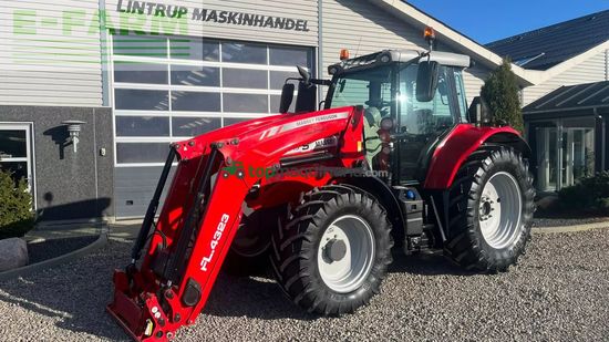 Tractor agrícola - Massey Ferguson - 6715 s dyna6 med frontlæsser