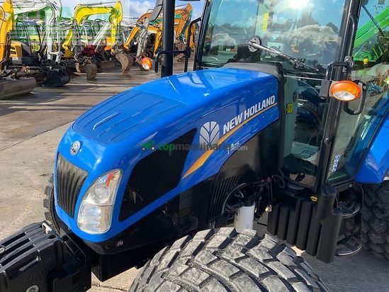 Tractor agrícola - New Holland - t4.75 tractor (st27809)
