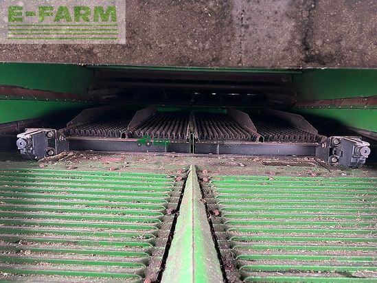 Cosechadora de Cereal - John Deere - t670