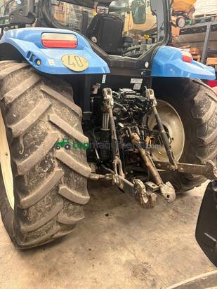 Tractor agrícola - New Holland - T6.120 + pala Stoll 