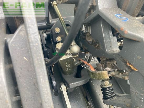 Empacadora gigant - Claas - quadrant 5200 fc tandem