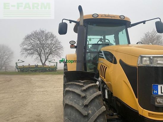 Tractor agrícola - Challenger - mt 575b