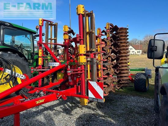 Grada de disco - Väderstad - carriercrxt 425 gezogen