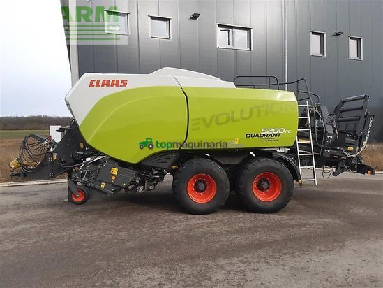 Empacadora gigant - Claas - quadrant 5200 fc evolution