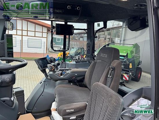Tractor agrícola - Valtra - t 215 direct