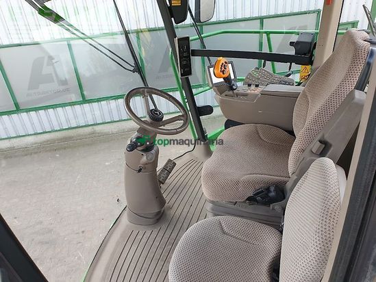 Cosechadora de Cereal - John Deere - 8600